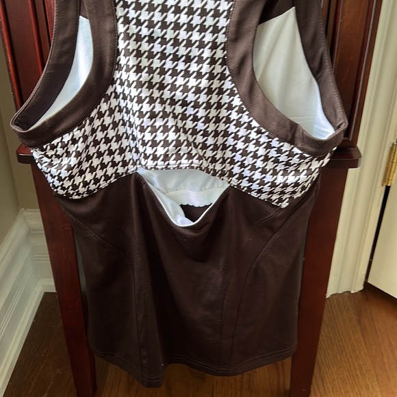 Brand new never worn bolle tennis top calico design I’m brown size small - Picture 2 of 3